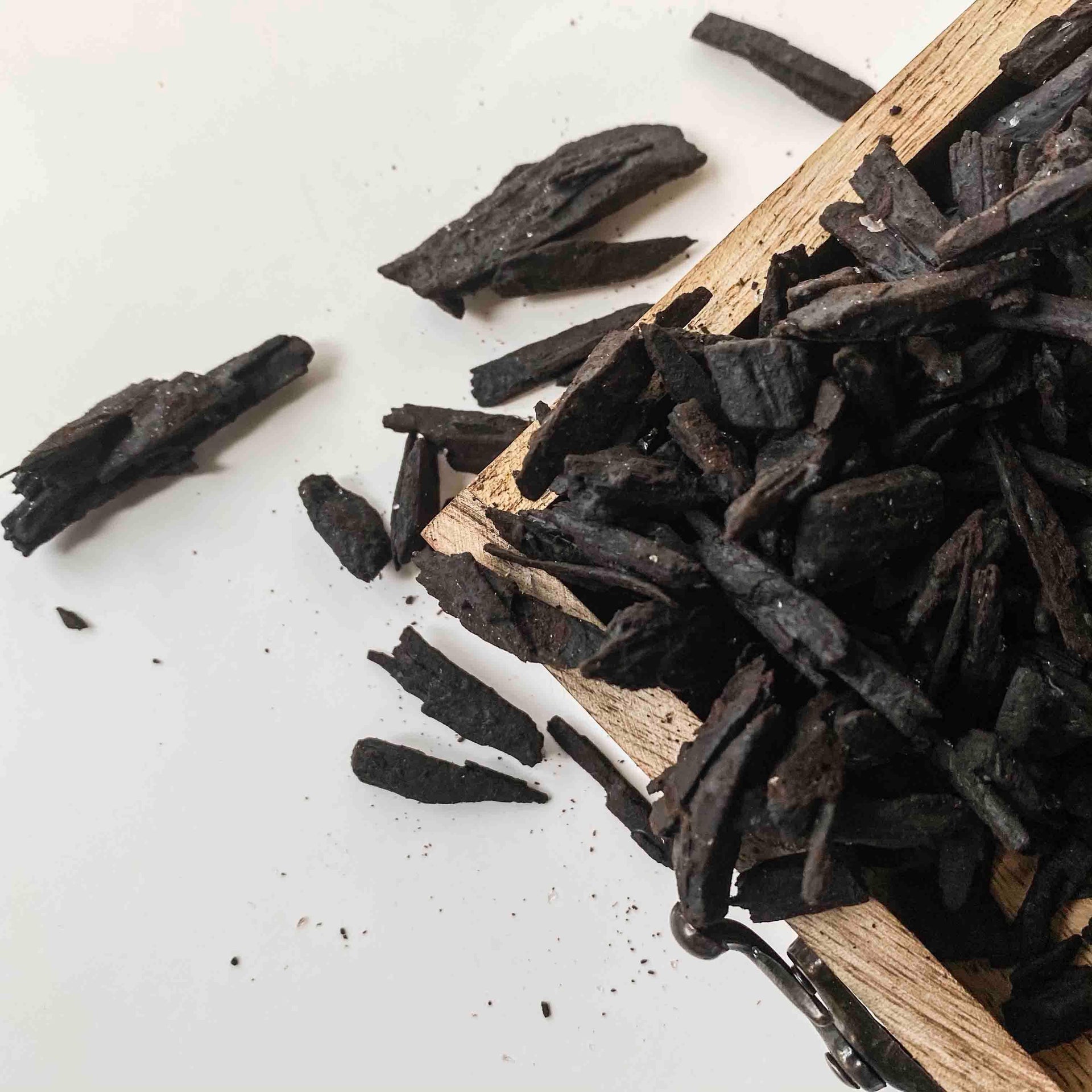 Ajmal Lamsa Arabian Incense Oud – HSA Perfumes